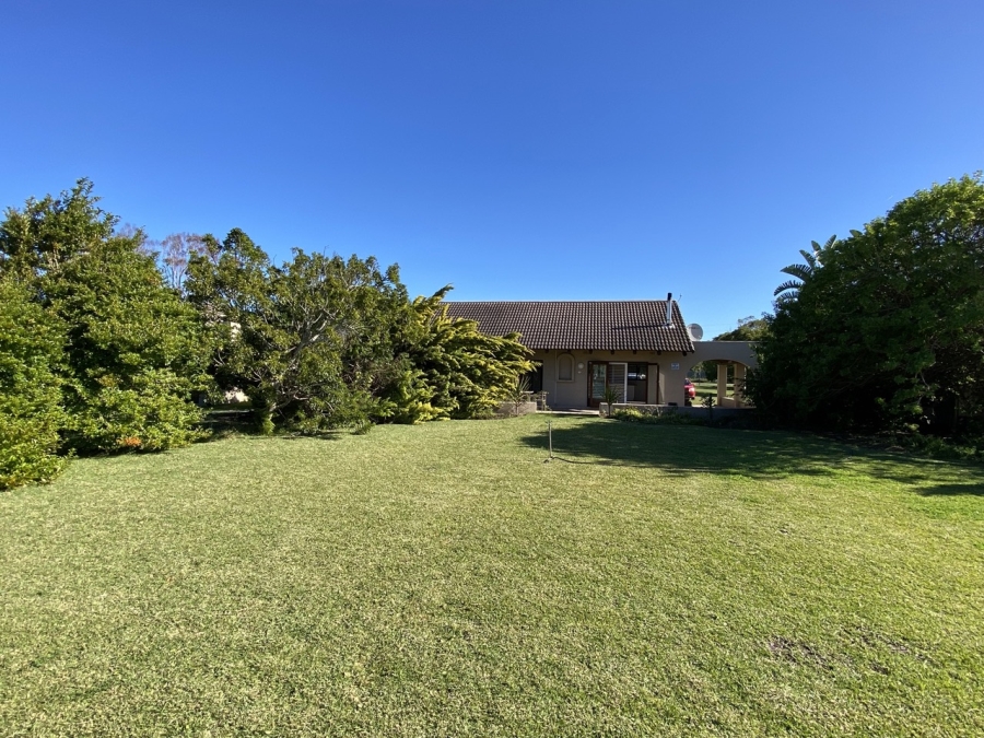 To Let 3 Bedroom Property for Rent in Keurbooms River Western Cape